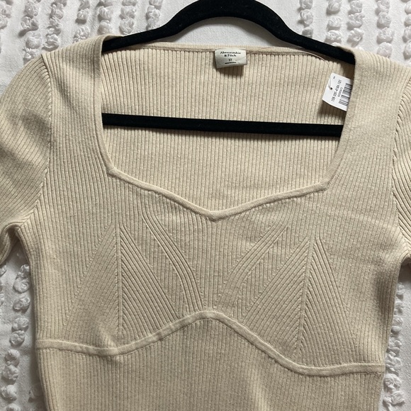 Abercrombie beige sweater dress - Picture 4 of 5